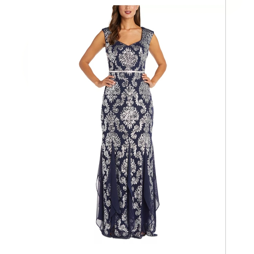 Women's clothing (239)